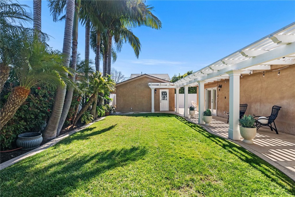 526 Westminster Avenue