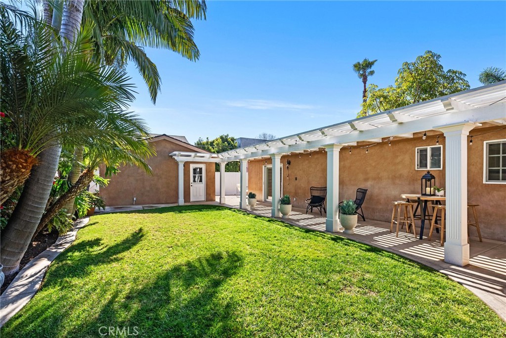 526 Westminster Avenue