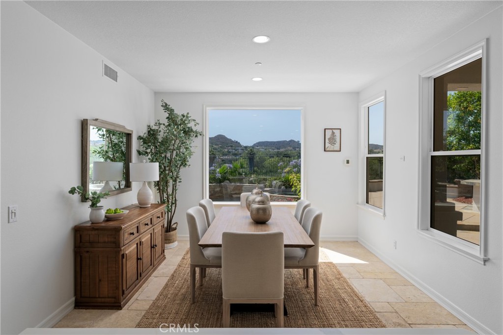 5 Douglass Drive