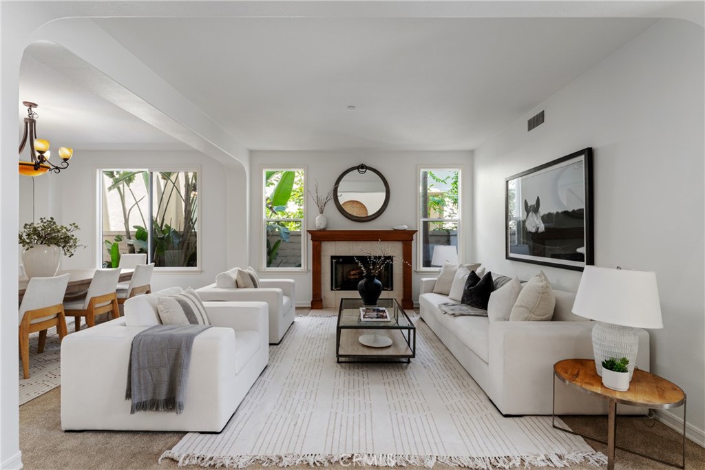 5 Douglass Drive