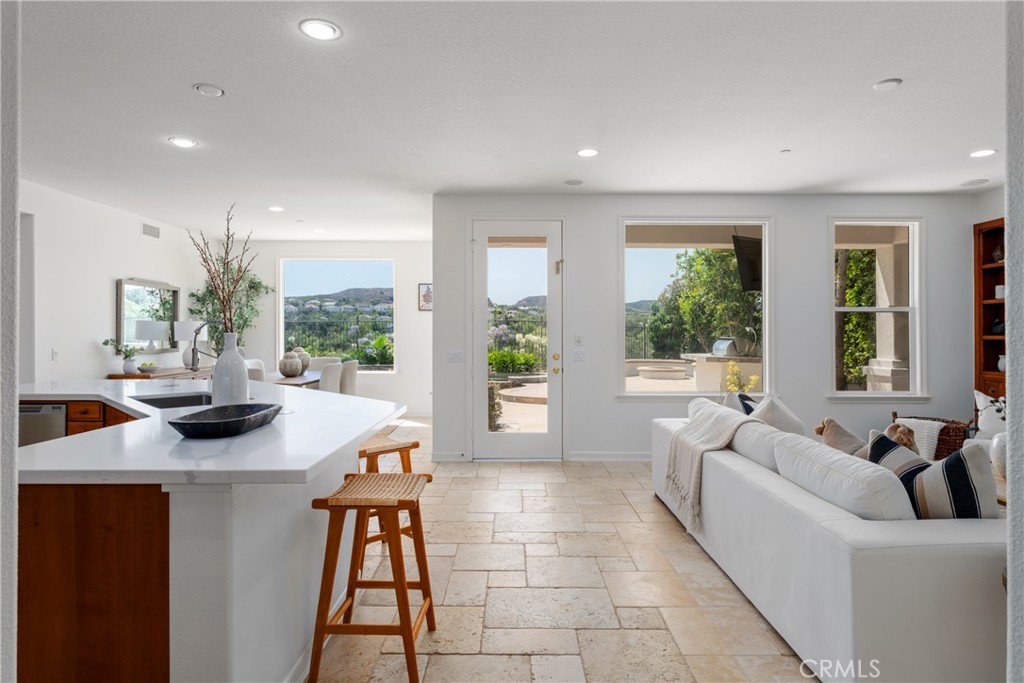 5 Douglass Drive