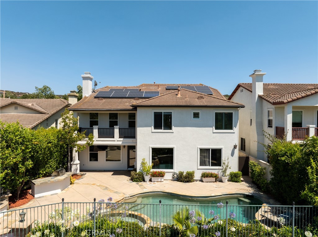 5 Douglass Drive