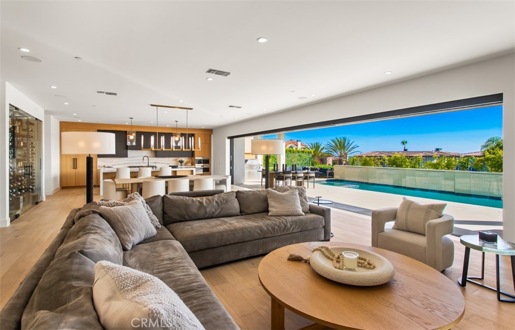 75 Ritz Cove Dr.