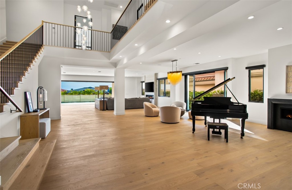 75 Ritz Cove Dr.