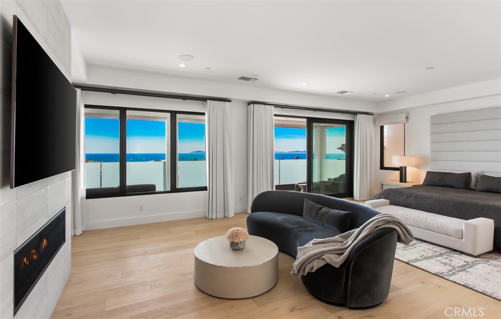 75 Ritz Cove Dr.