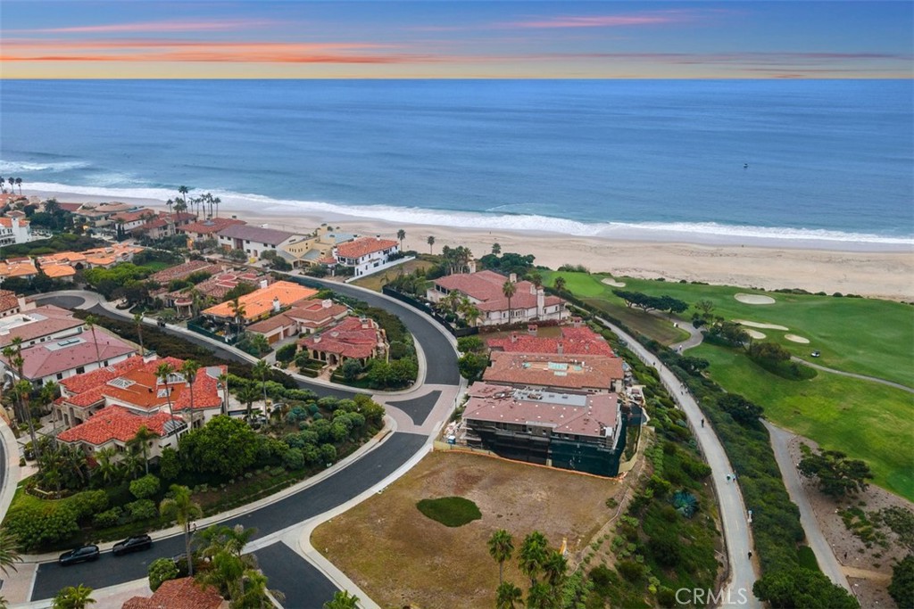 14 Ritz Cove Drive