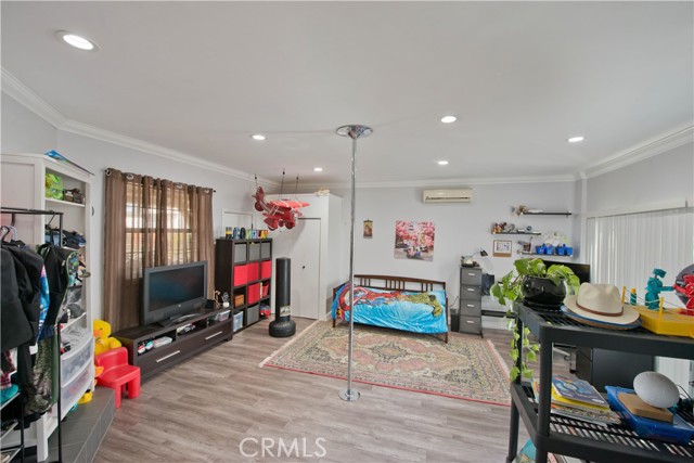 23046 Leonora DR