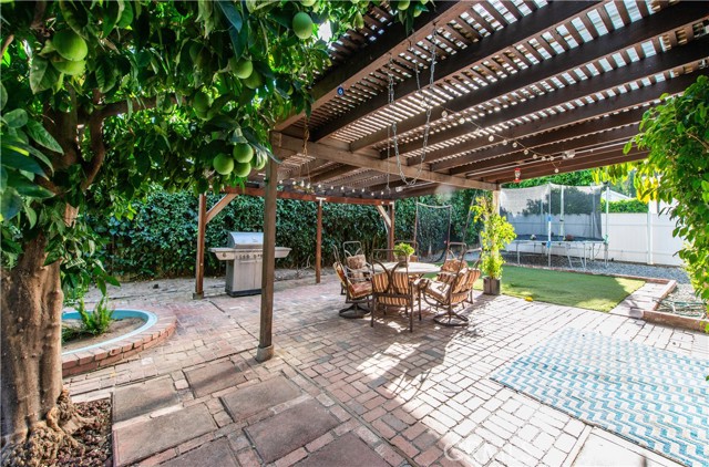 23046 Leonora DR