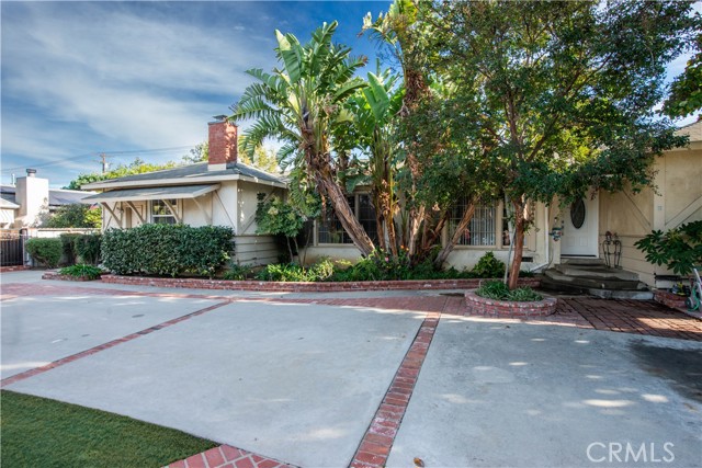 23046 Leonora DR