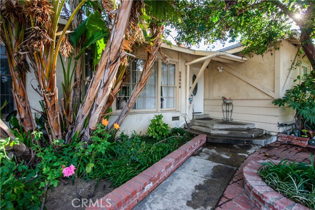 23046 Leonora DR