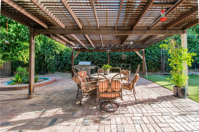 23046 Leonora DR