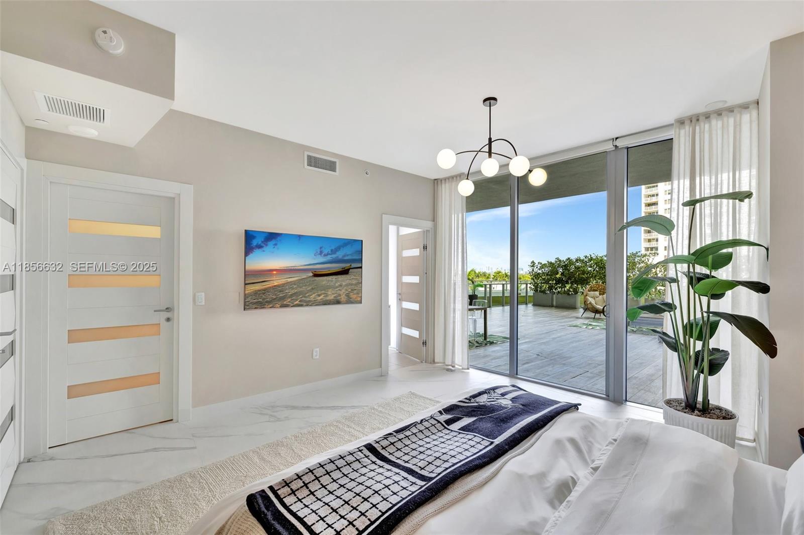 2200 N Ocean Boulevard S303