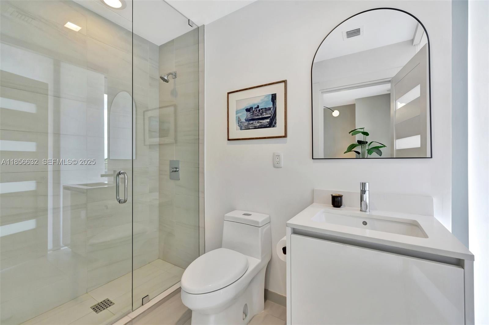 2200 N Ocean Boulevard S303