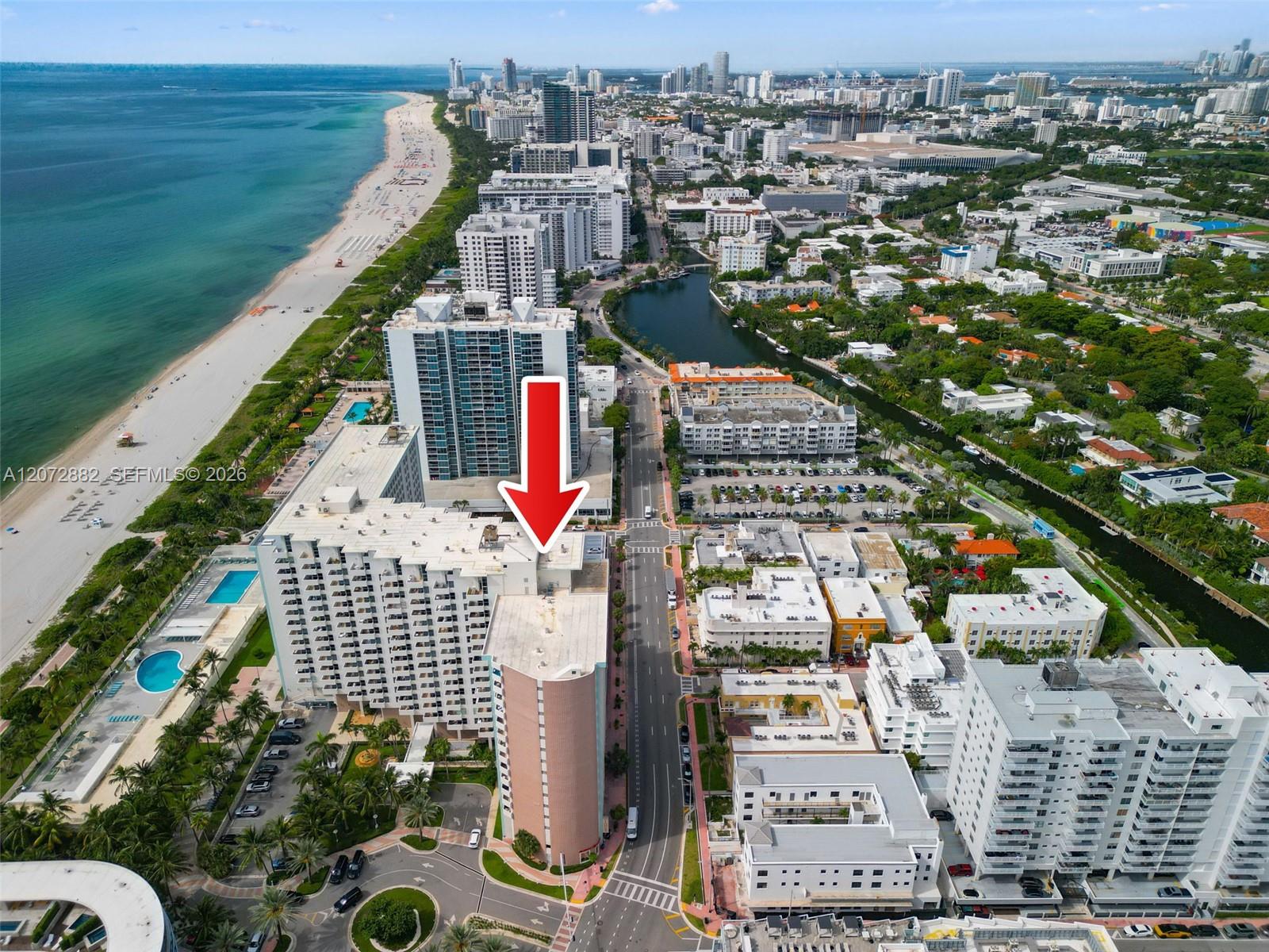 2899 Collins Avenue 1624