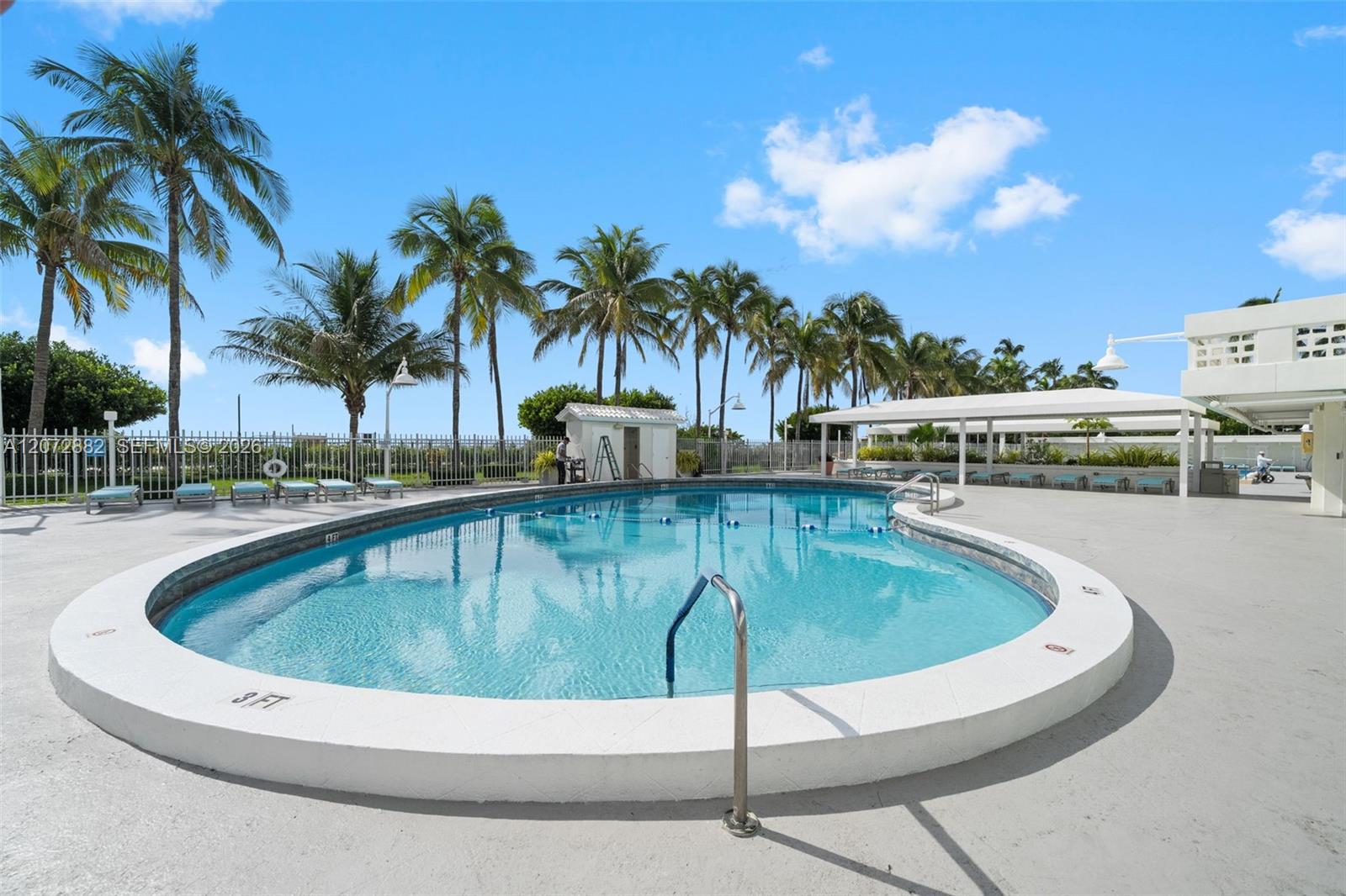 2899 Collins Avenue 1624