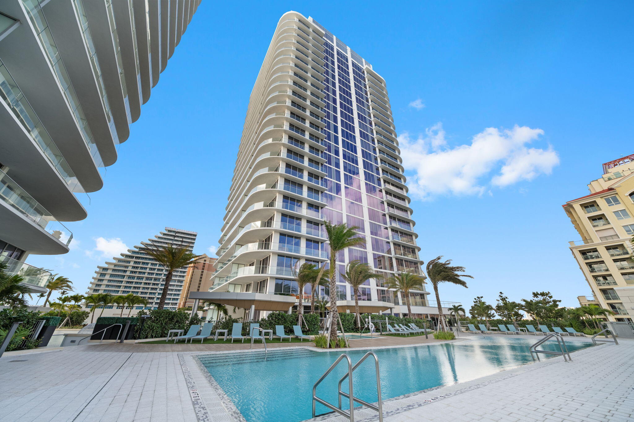 151 N Seabreeze Boulevard 1504