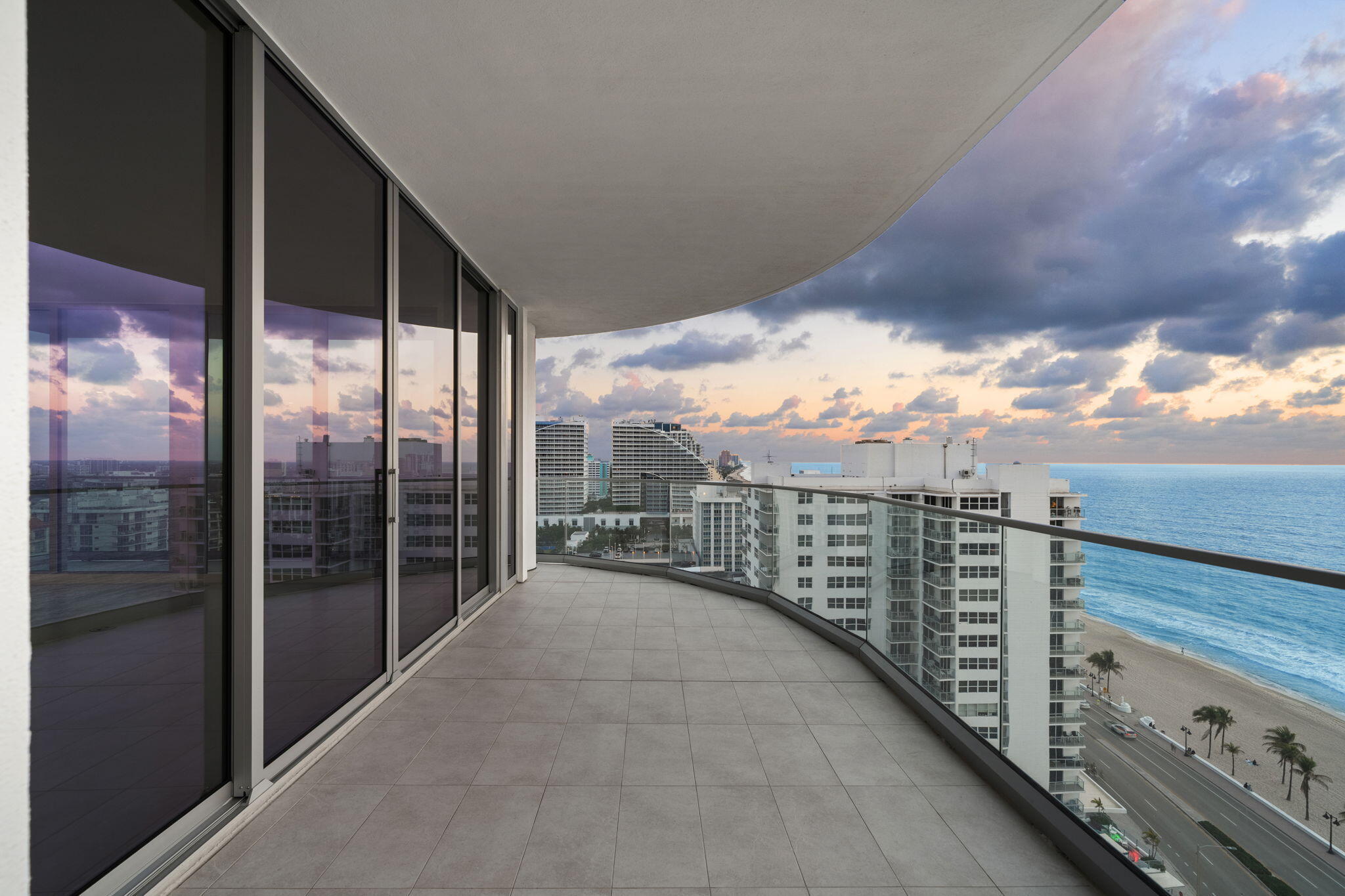 151 N Seabreeze Boulevard 1504