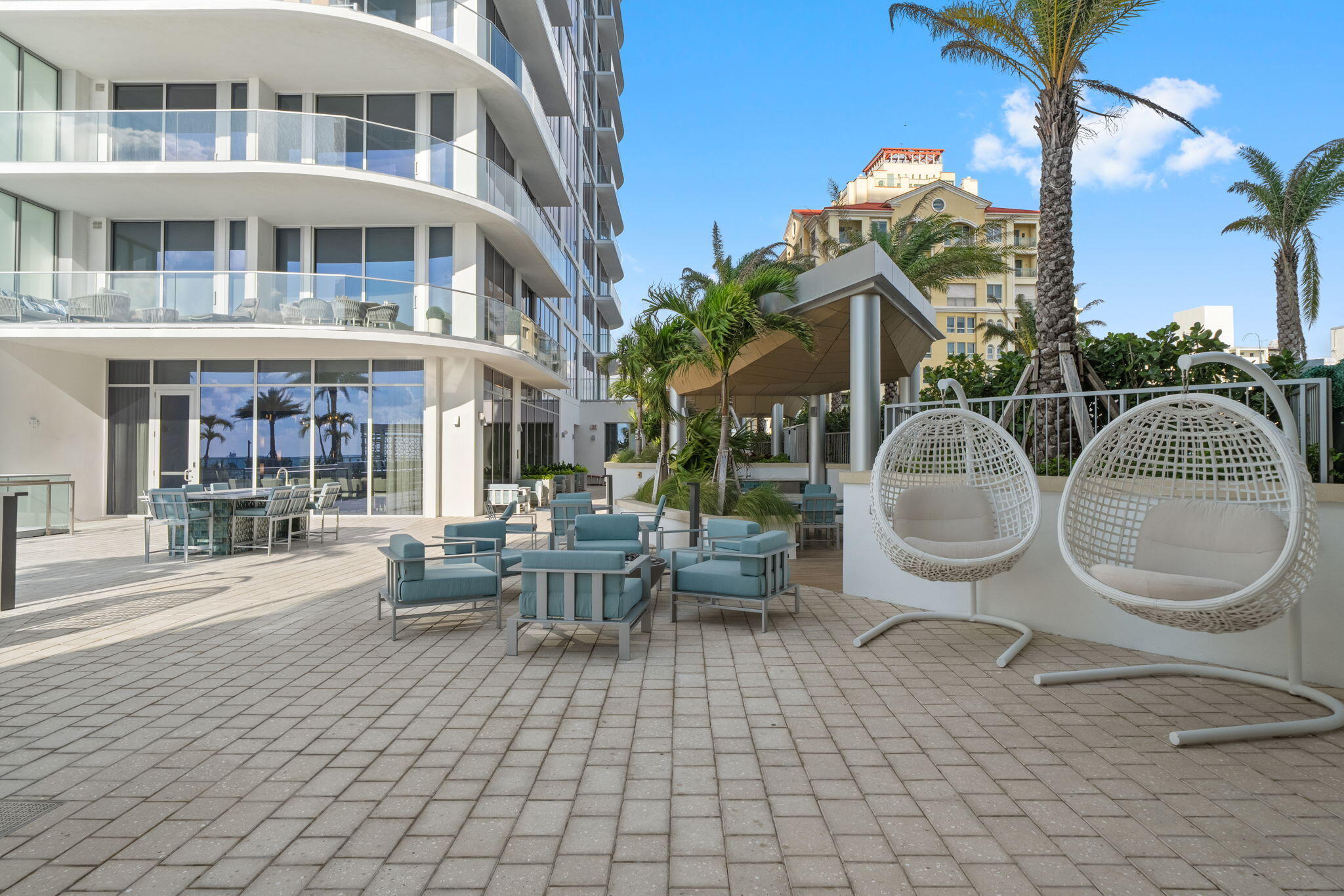151 N Seabreeze Boulevard 1504