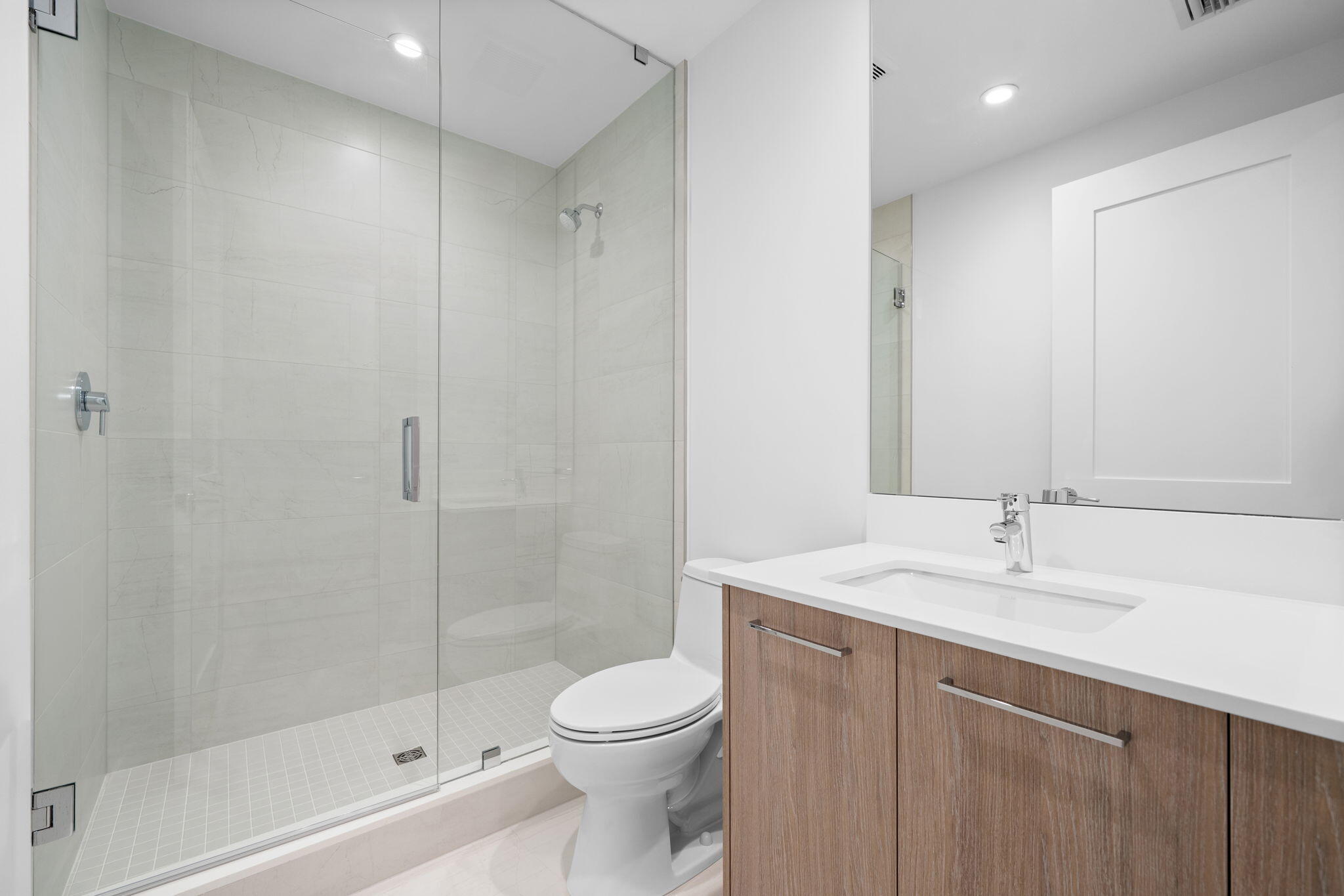 151 N Seabreeze Boulevard 1504