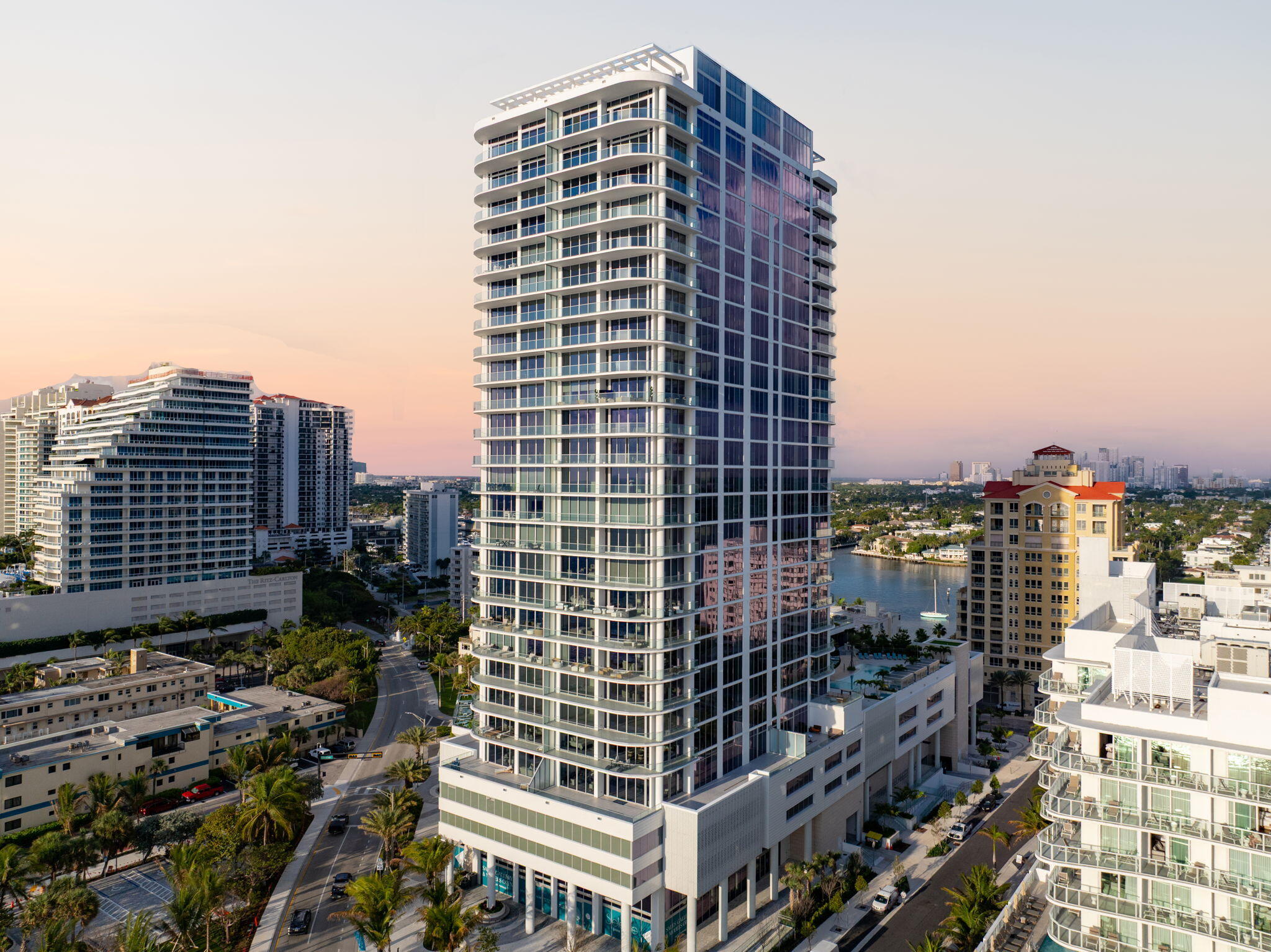 151 N Seabreeze Boulevard 1504