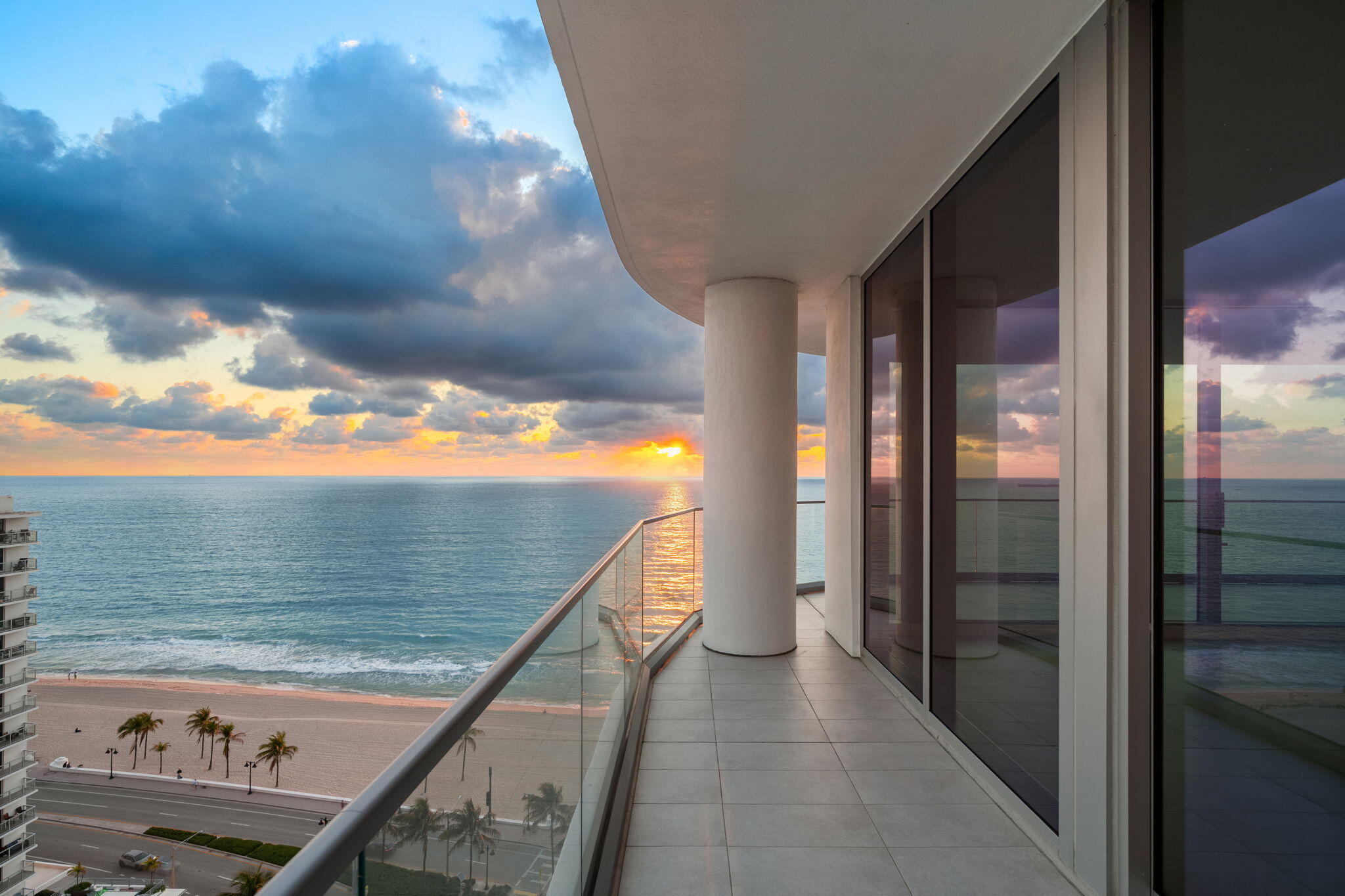 151 N Seabreeze Boulevard 1504