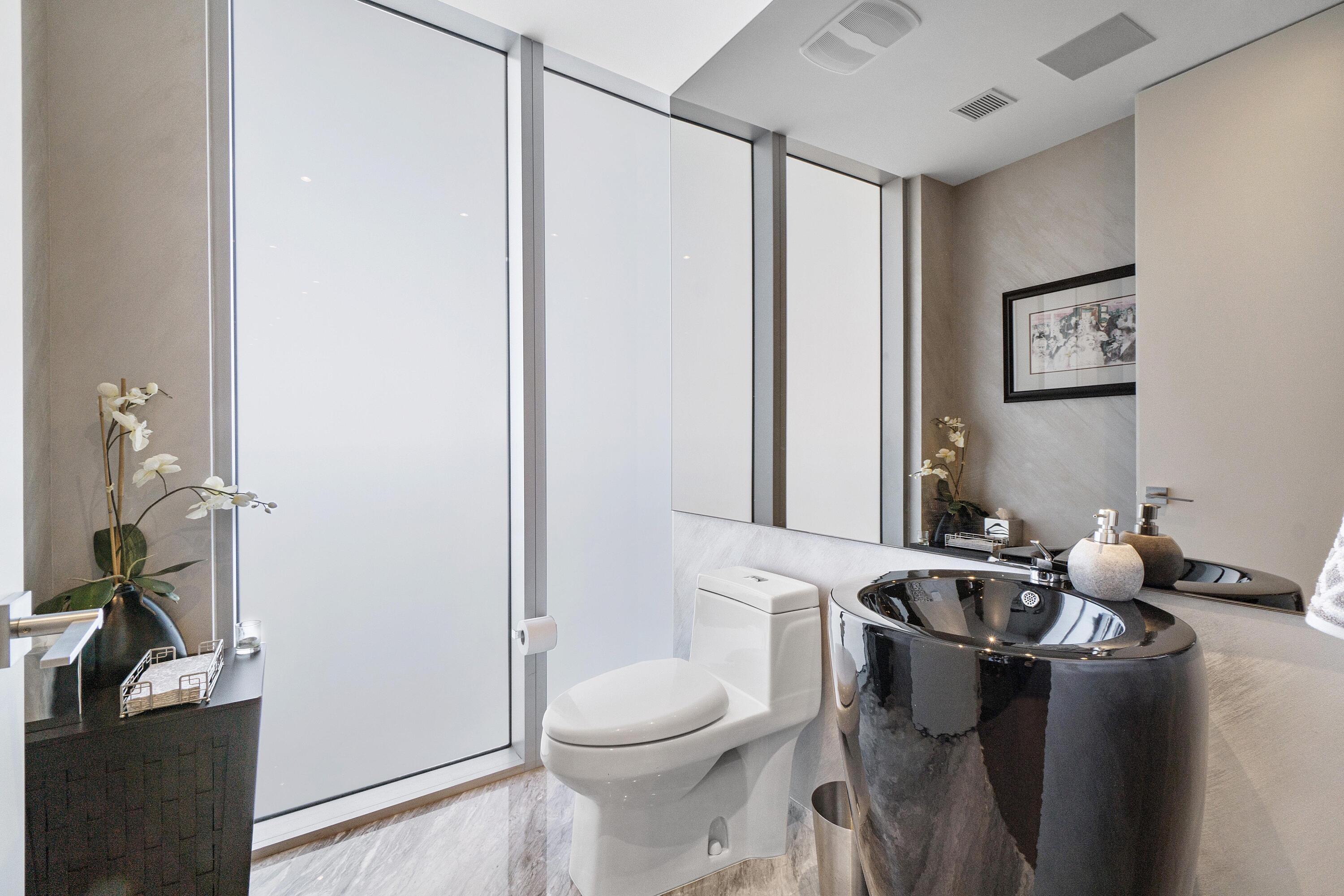 2200 N Ocean Boulevard S606