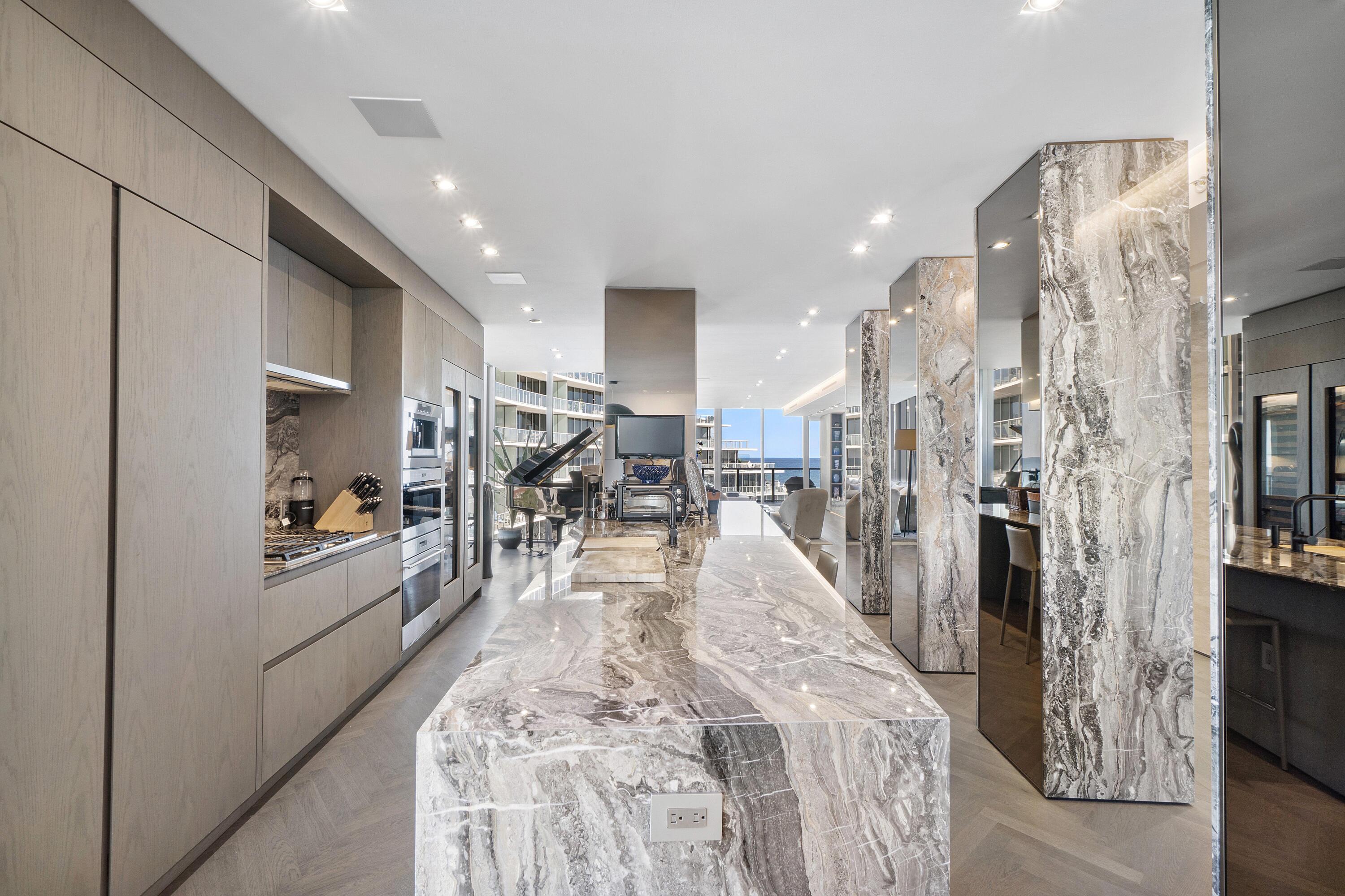 2200 N Ocean Boulevard S606