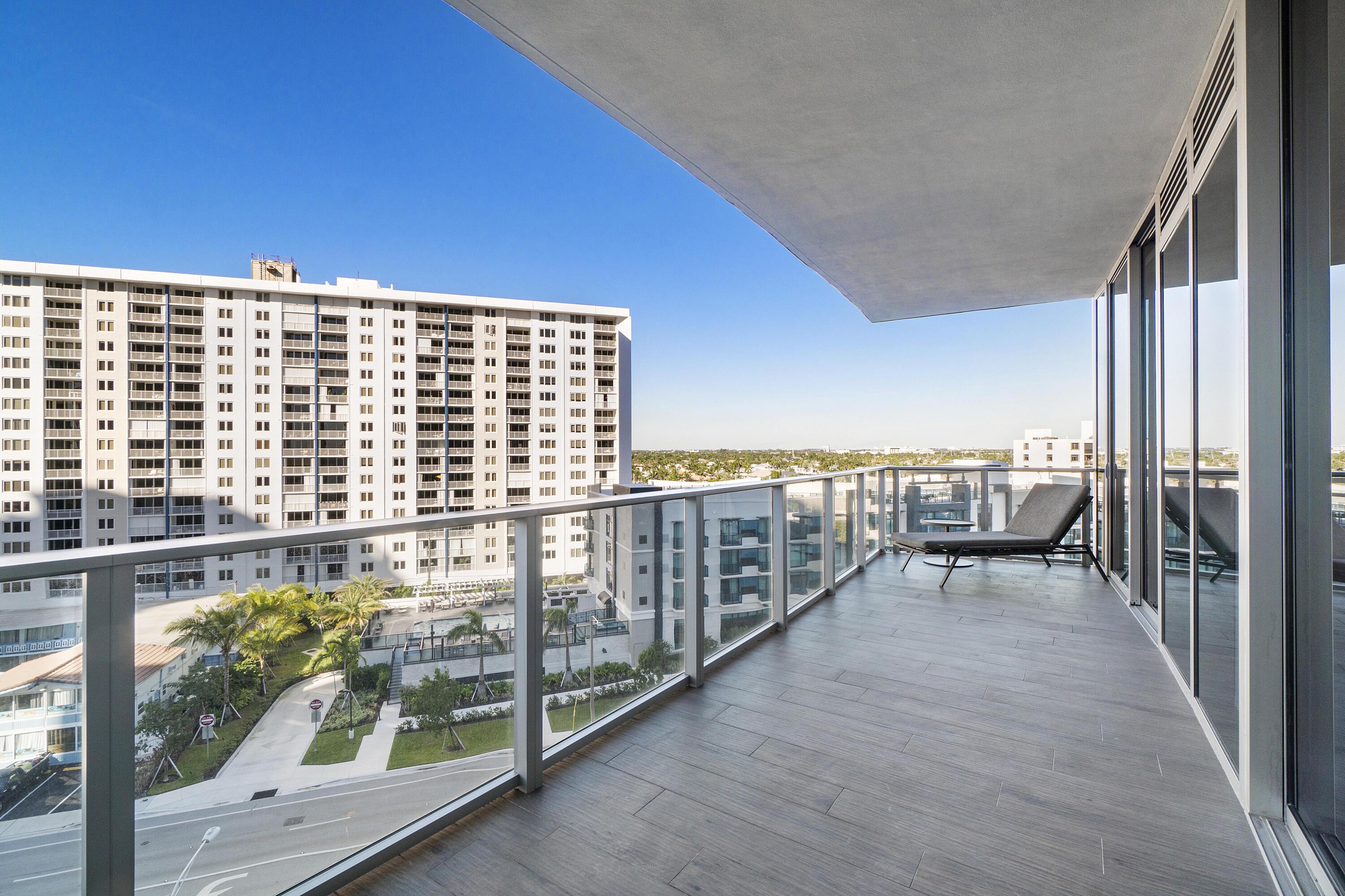 2200 N Ocean Boulevard S606