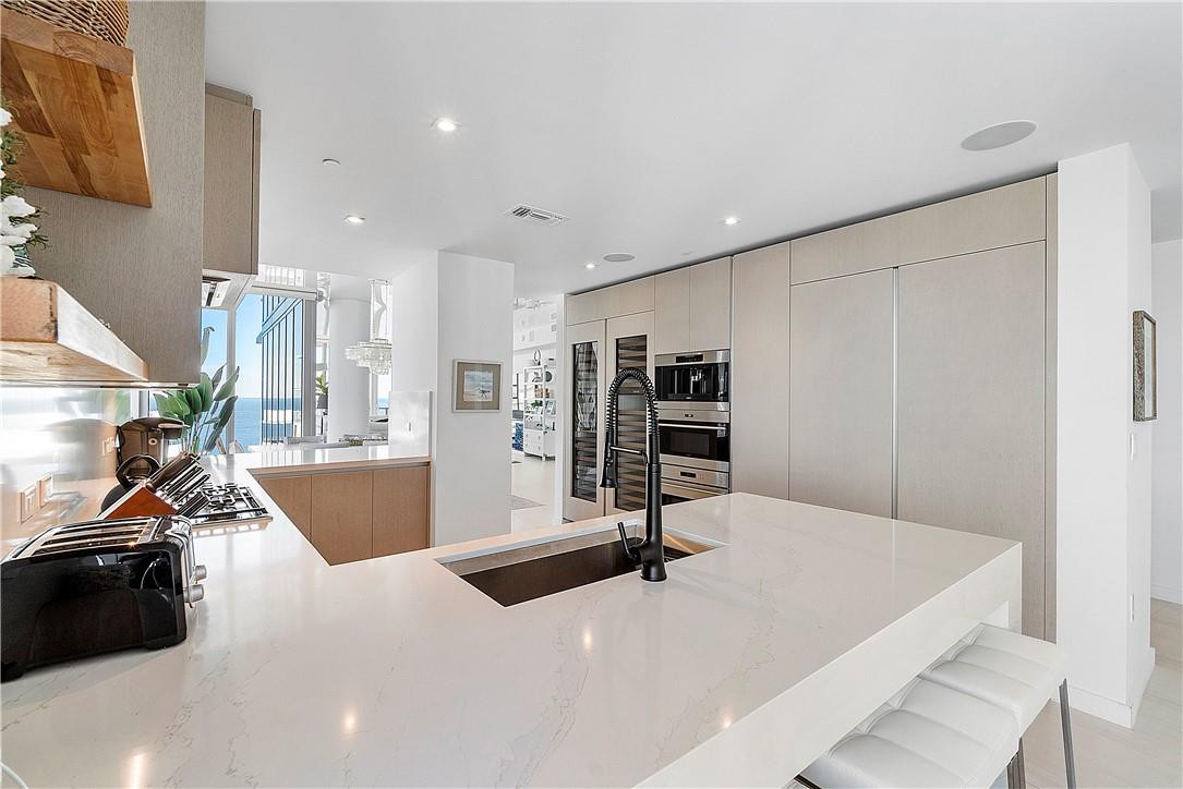 2200 N Ocean Boulevard S1406