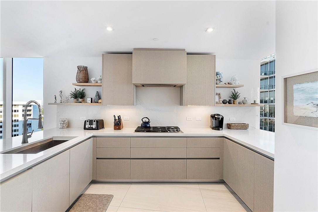 2200 N Ocean Boulevard S1406