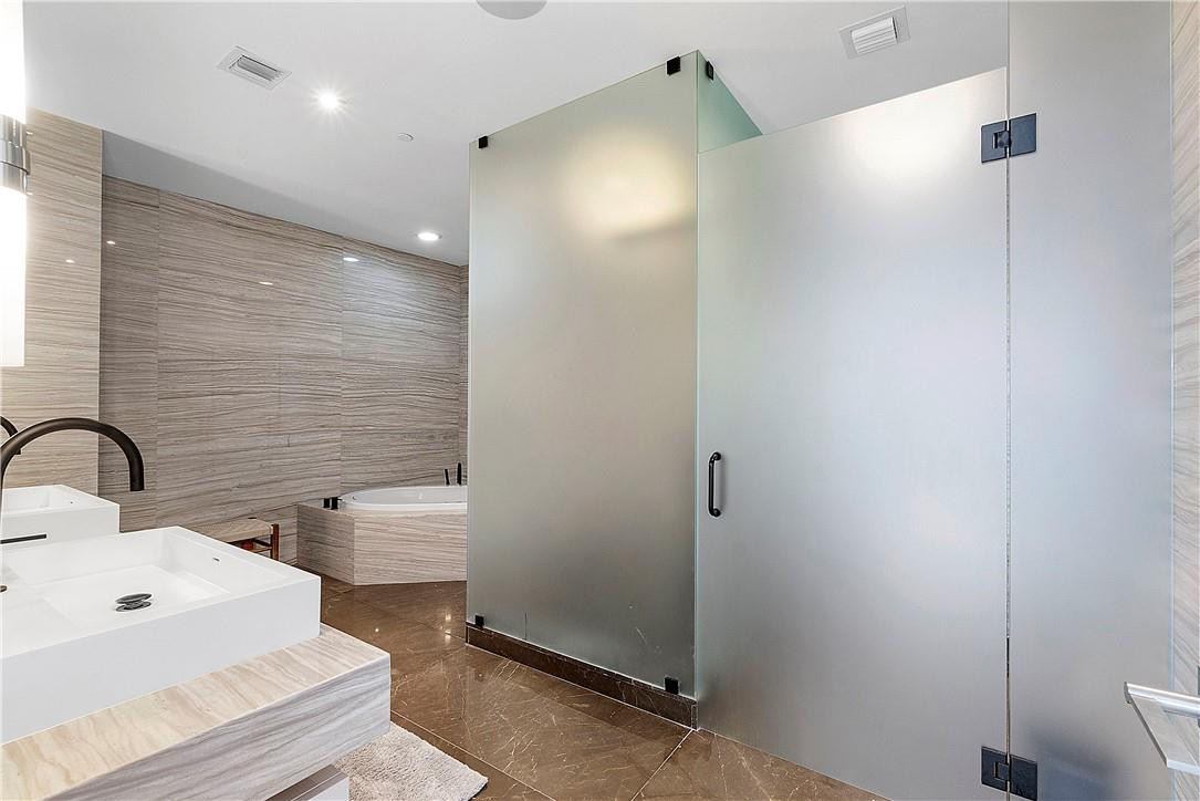 2200 N Ocean Boulevard S1406