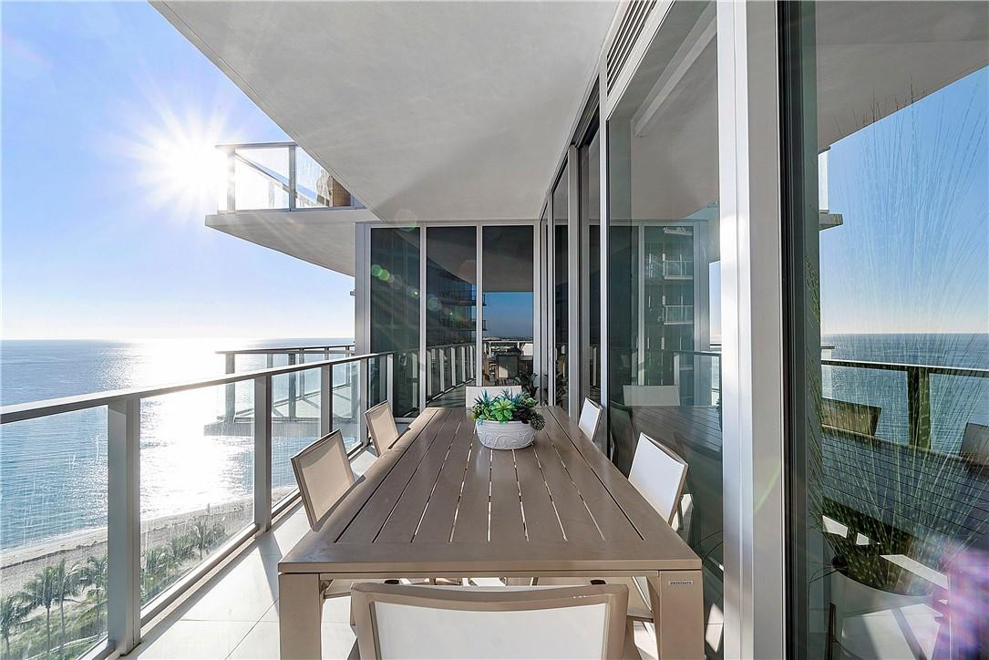 2200 N Ocean Boulevard S1406