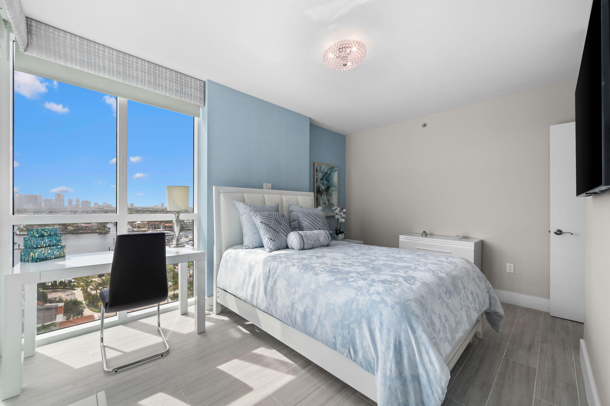 101 S Fort Lauderdale Beach Boulevard Unit: 1406