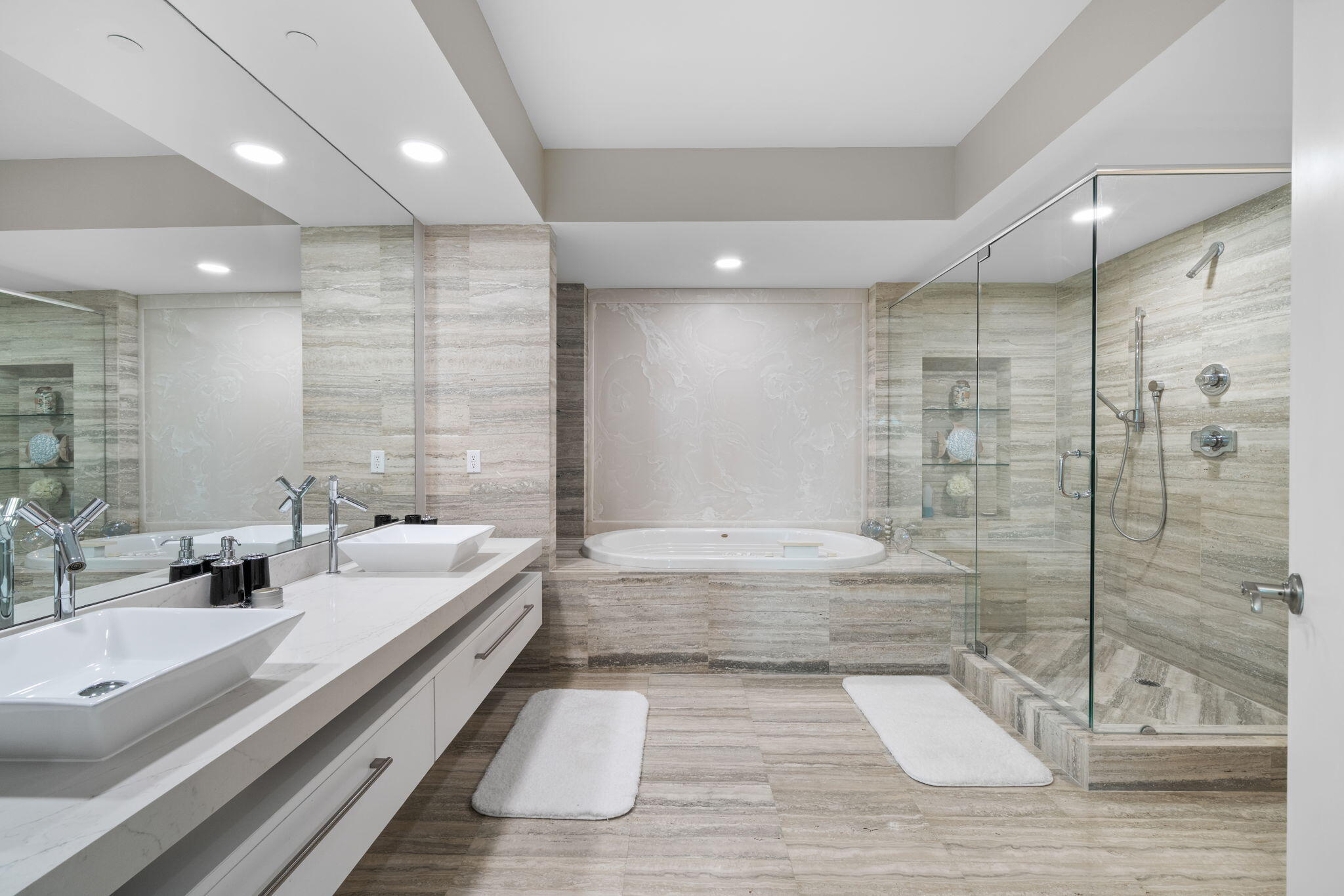 101 S Fort Lauderdale Beach Boulevard Unit: 1406