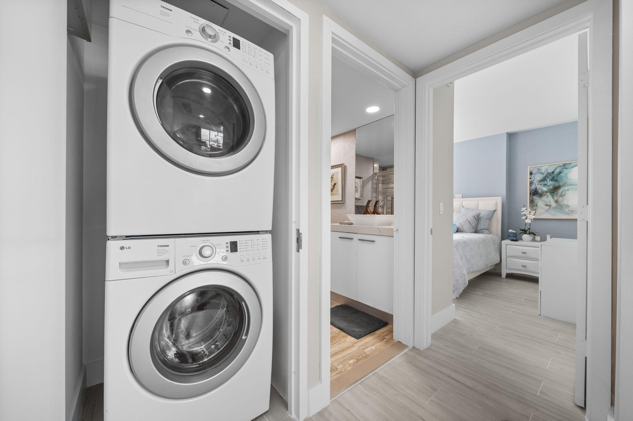 101 S Fort Lauderdale Beach Boulevard Unit: 1406