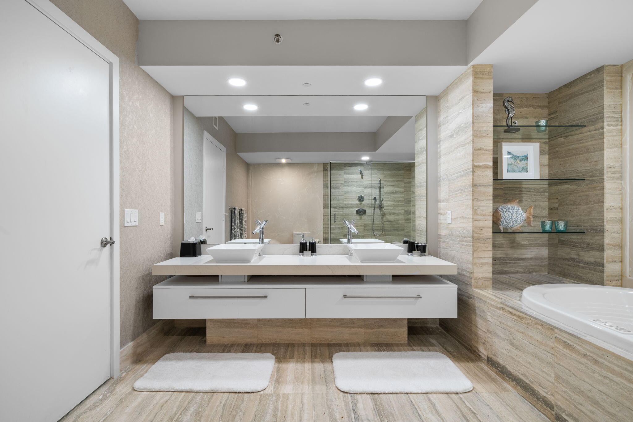 101 S Fort Lauderdale Beach Boulevard Unit: 1406