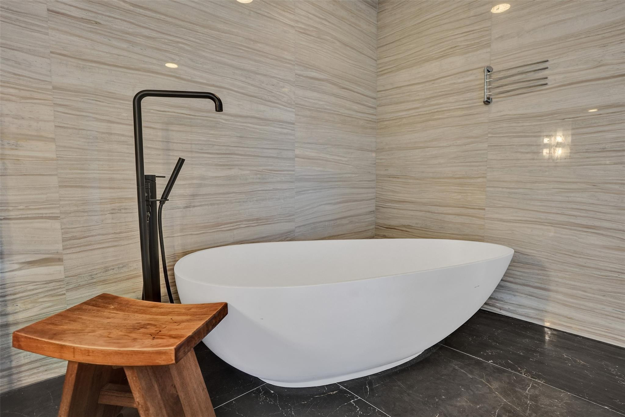 2200 N Ocean Boulevard S406