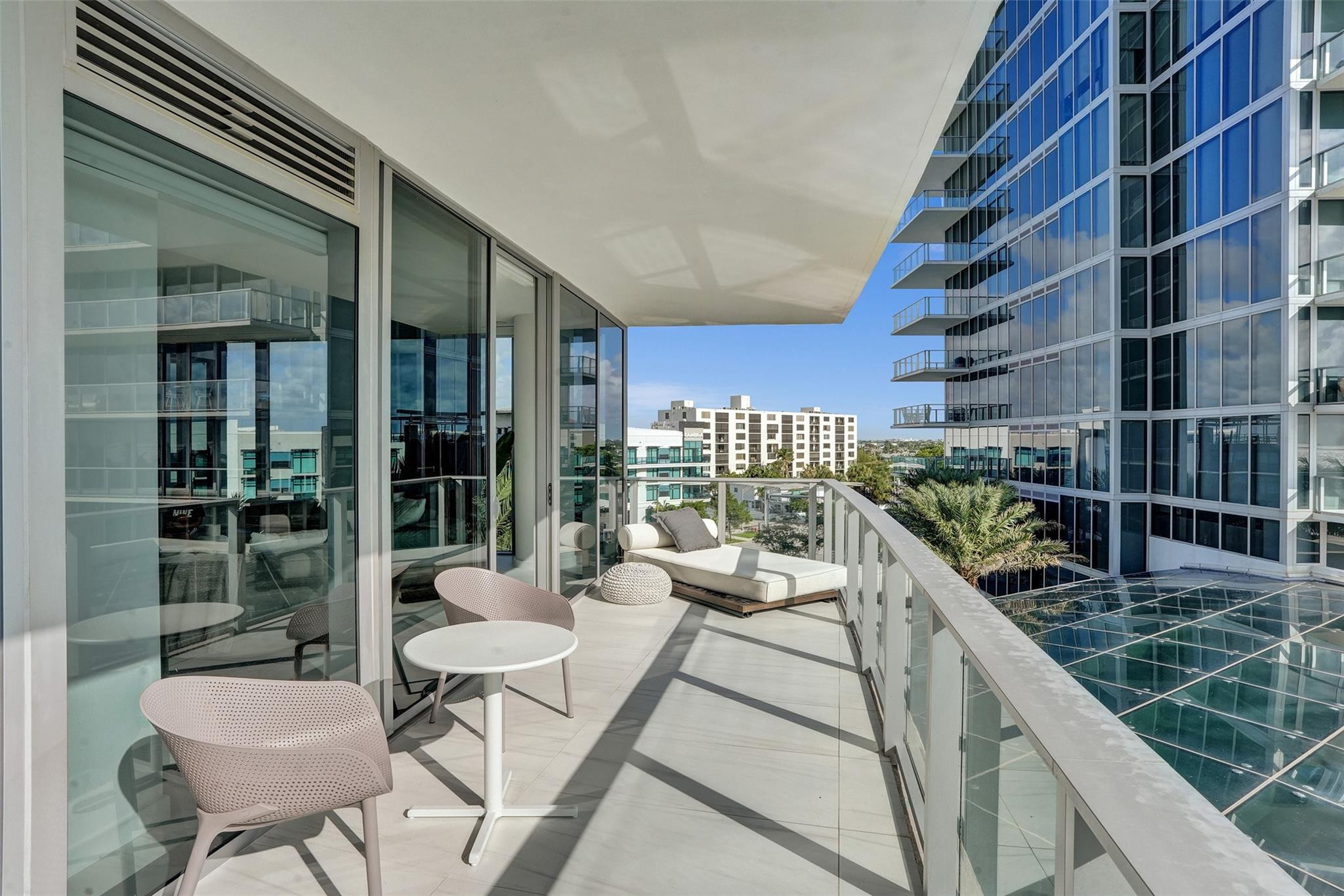 2200 N Ocean Boulevard S406