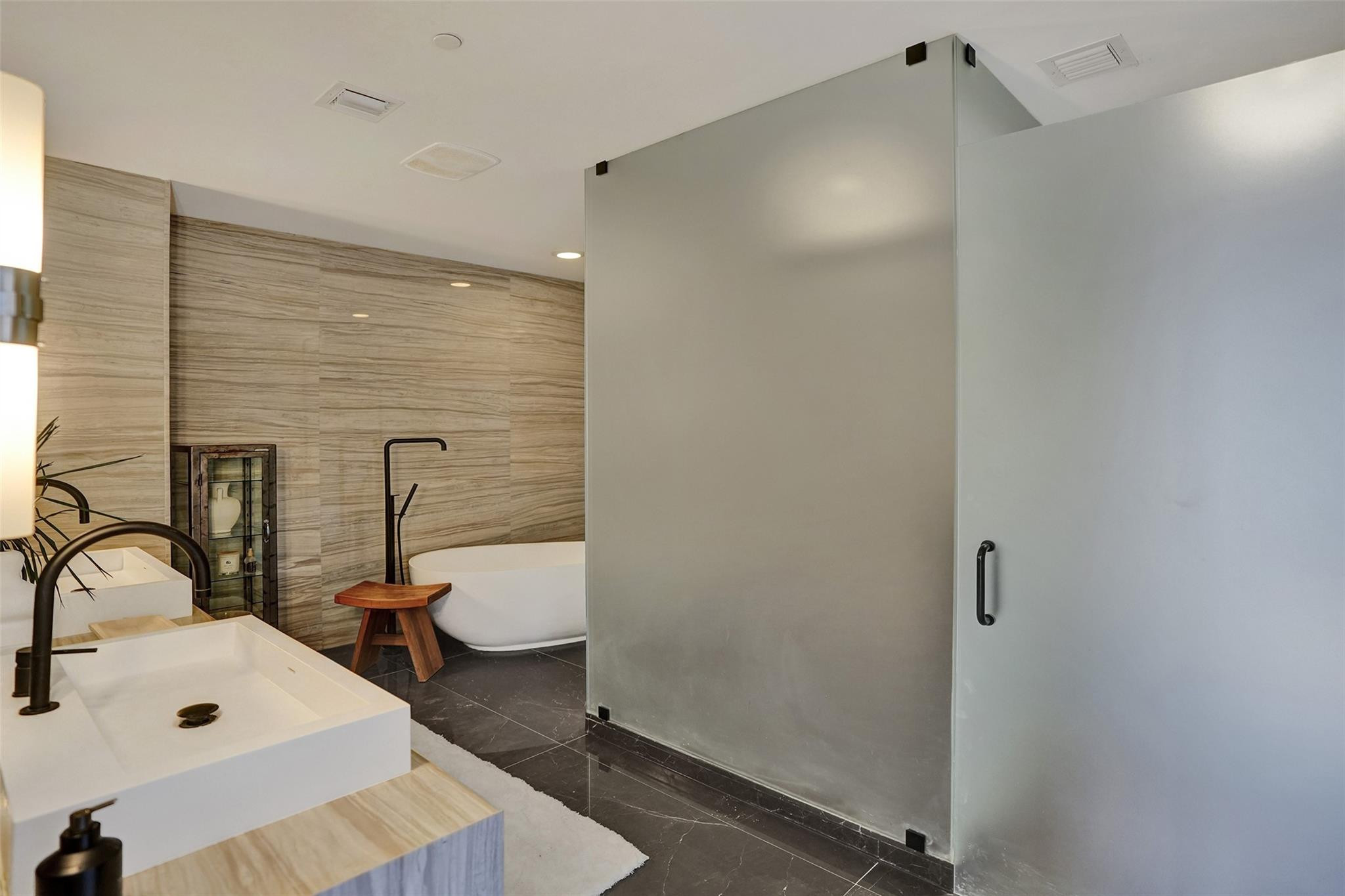 2200 N Ocean Boulevard S406