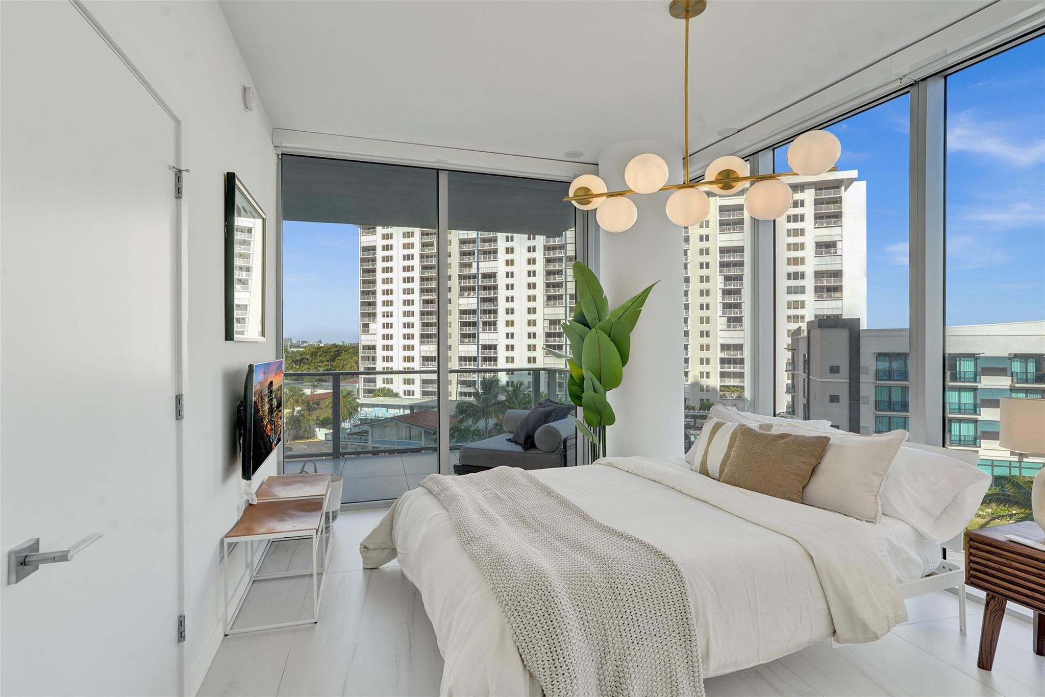 2200 N Ocean Boulevard S406