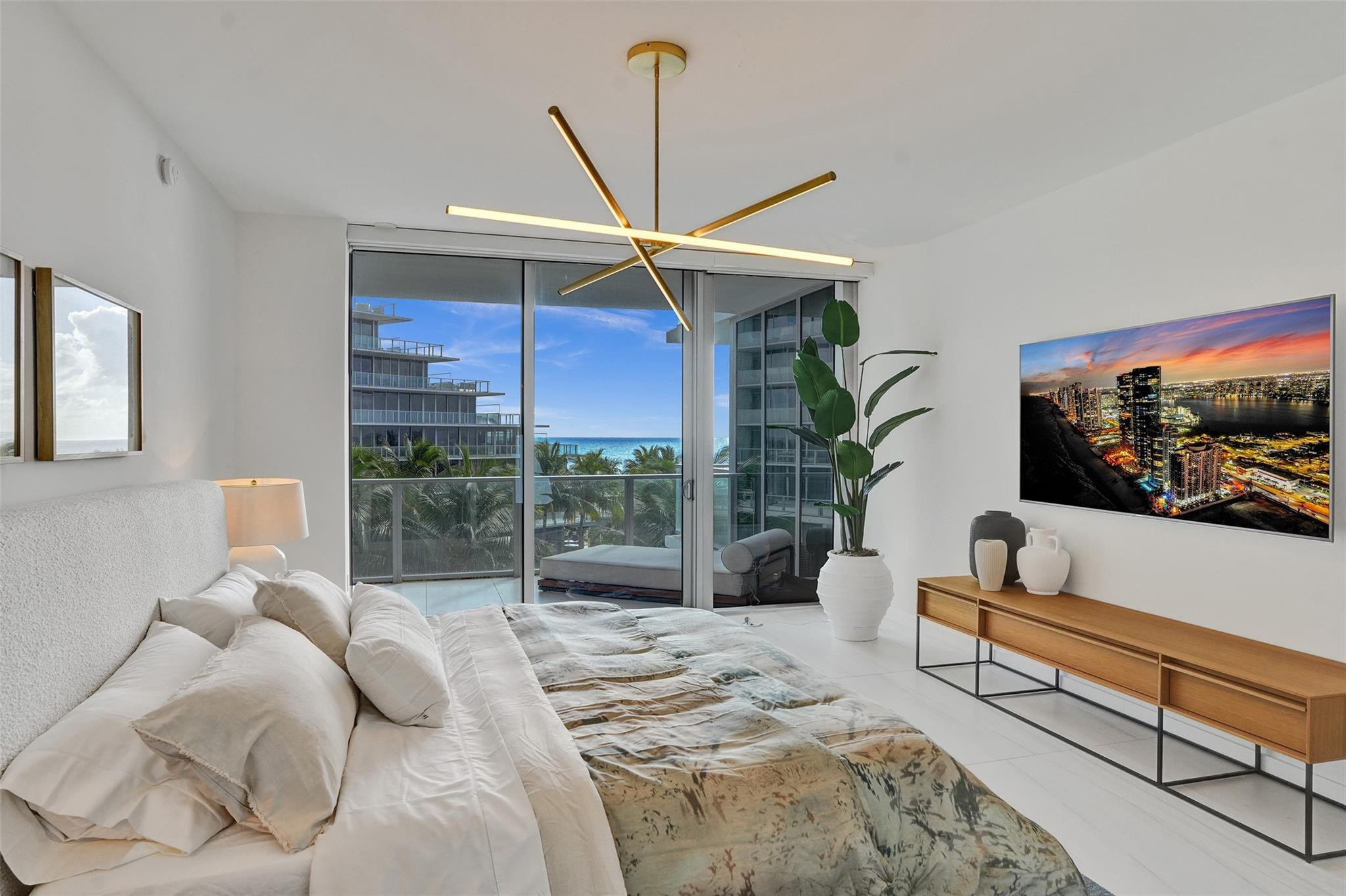 2200 N Ocean Boulevard S406