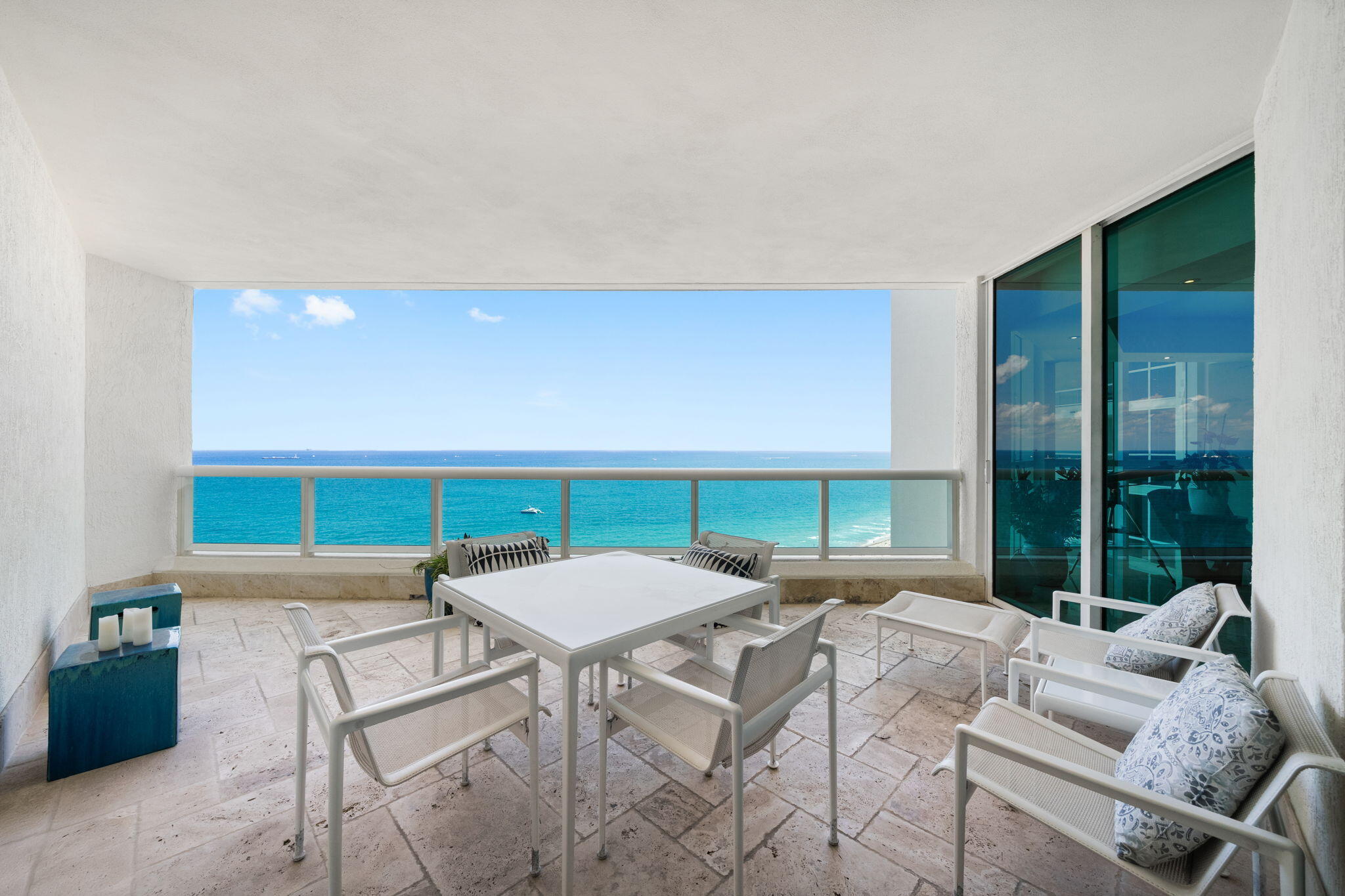 101 S Fort Lauderdale Beach Boulevard Unit: 2004