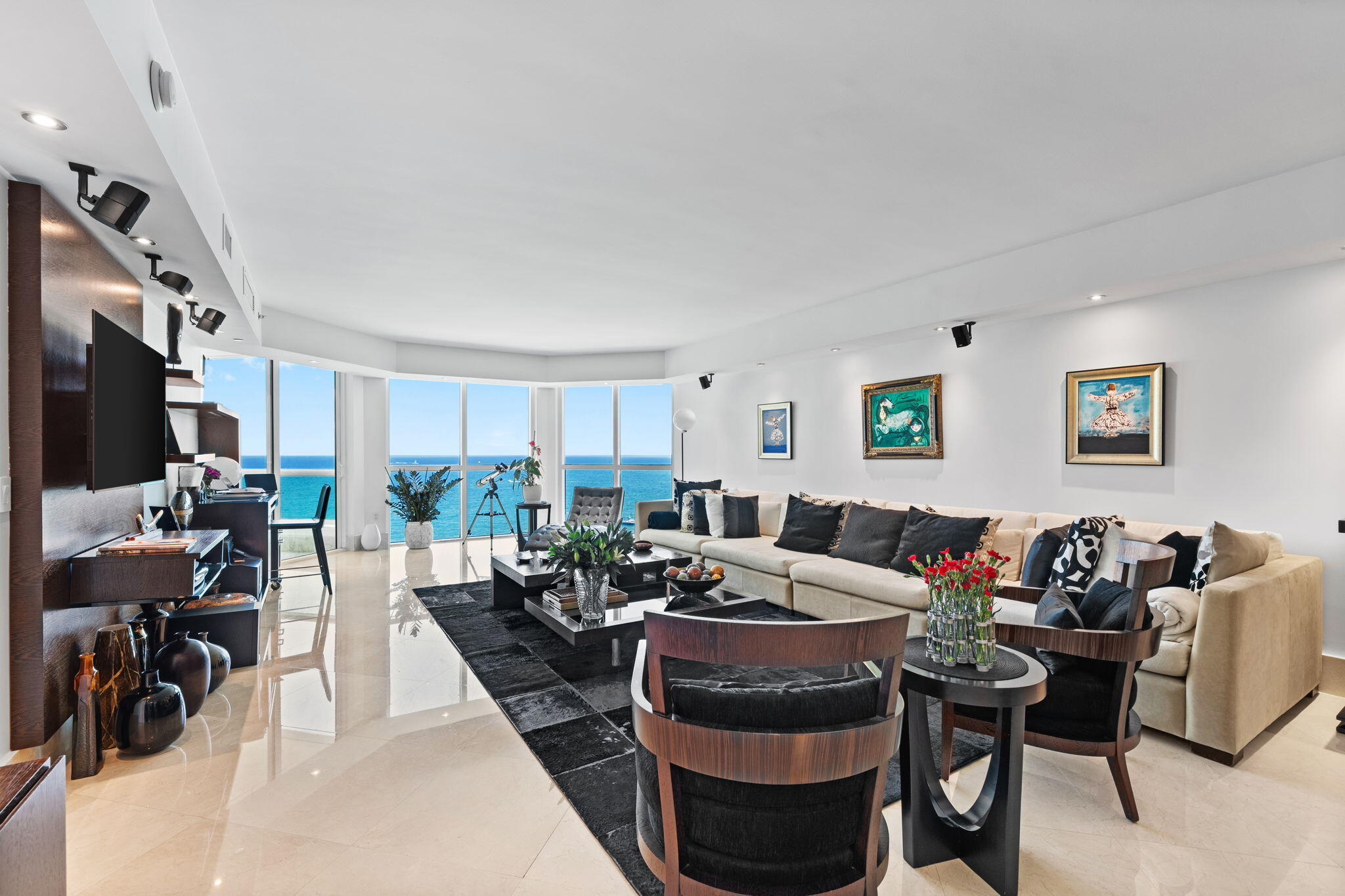 101 S Fort Lauderdale Beach Boulevard Unit: 2004