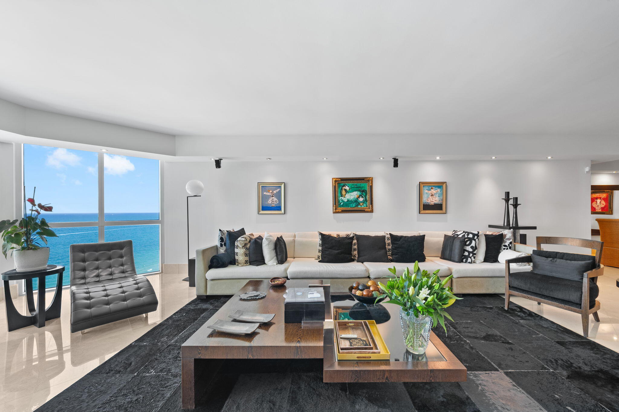 101 S Fort Lauderdale Beach Boulevard Unit: 2004