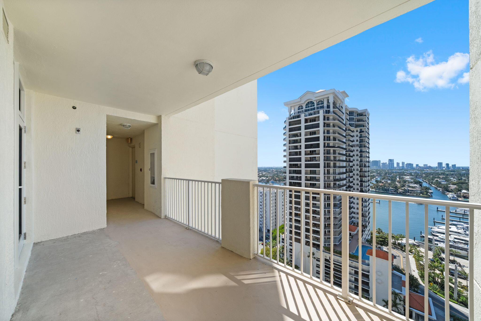 101 S Fort Lauderdale Beach Boulevard Unit: 2004