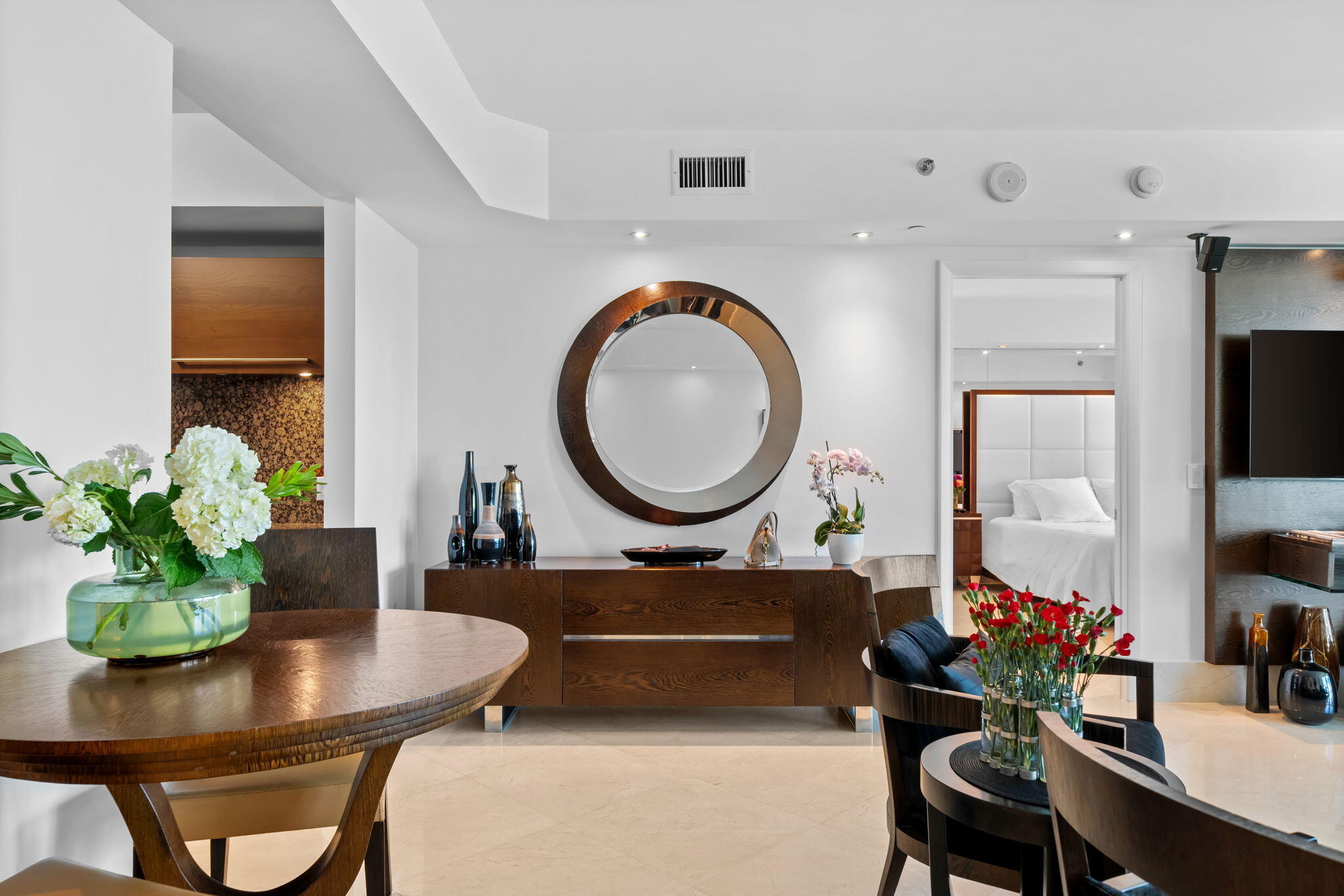 101 S Fort Lauderdale Beach Boulevard Unit: 2004