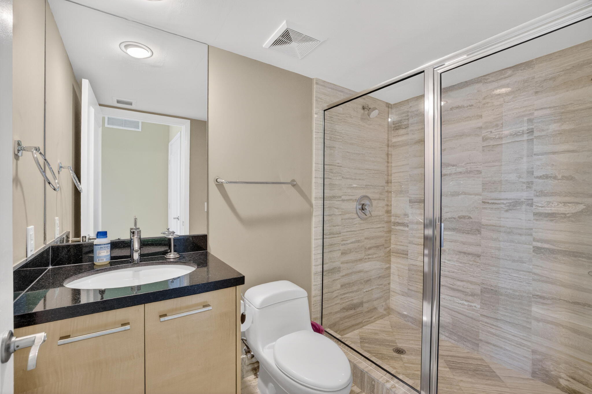 101 S Fort Lauderdale Beach Boulevard Unit: 905