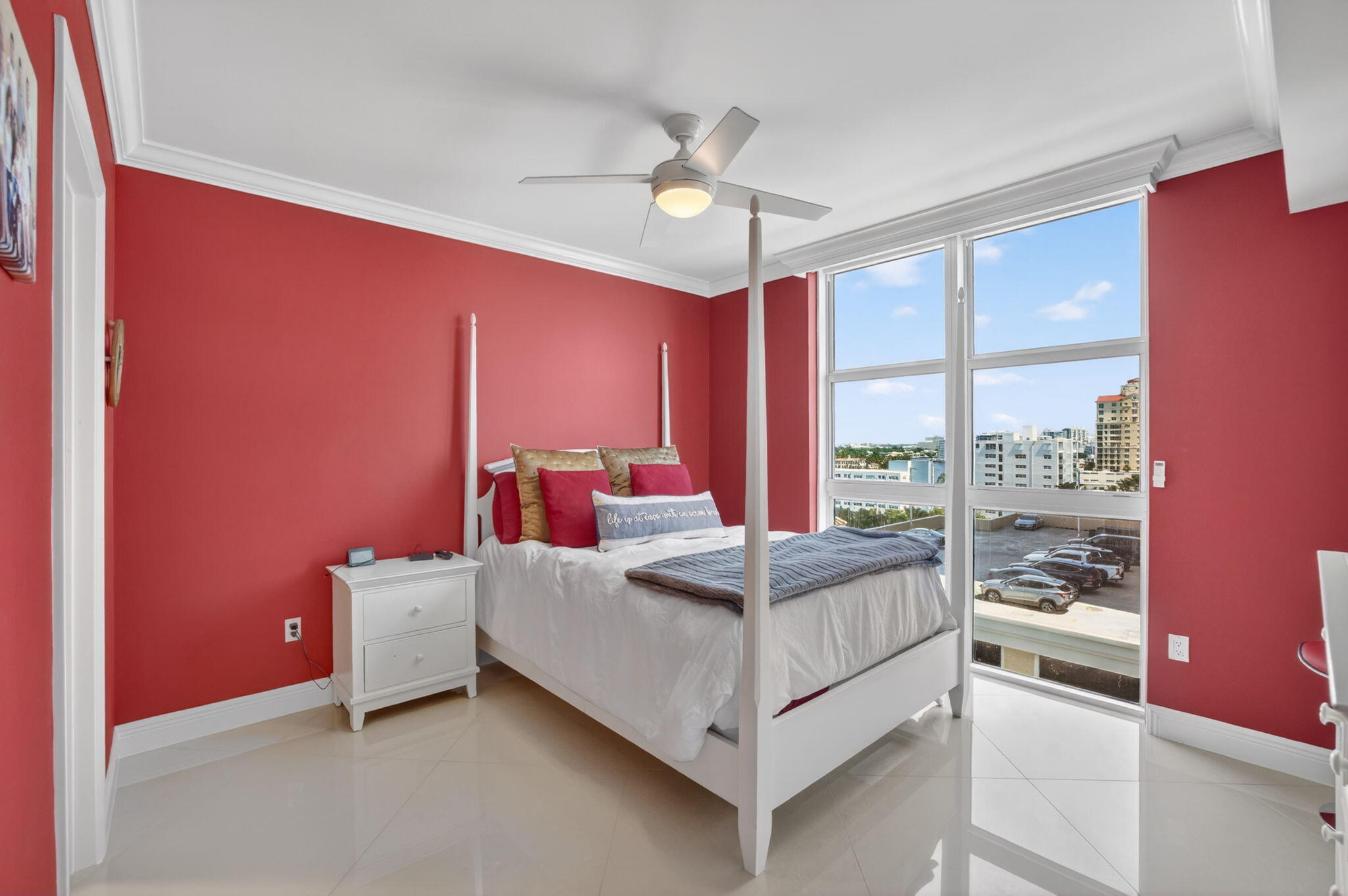 101 S Fort Lauderdale Beach Boulevard Unit: 905