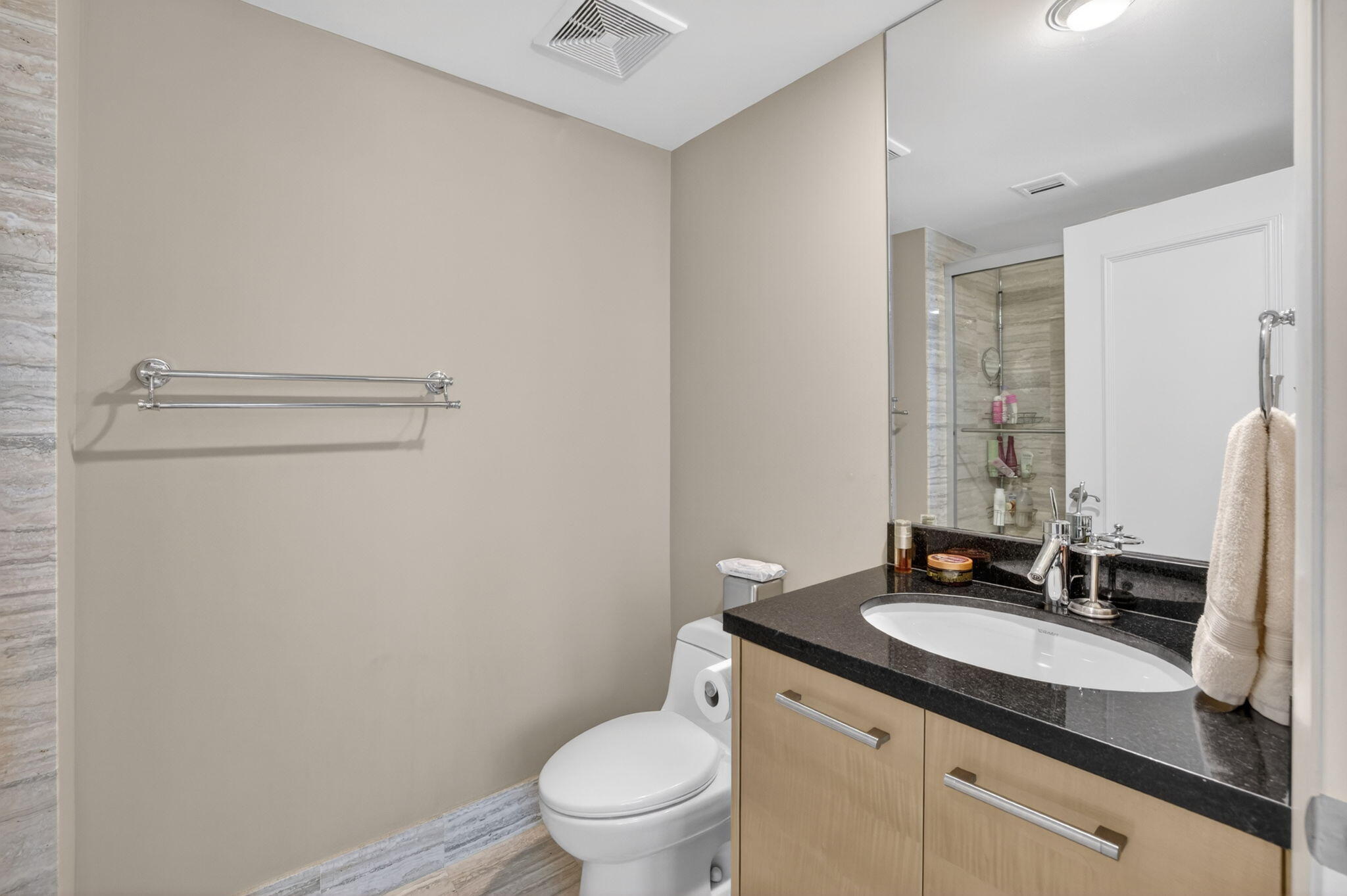 101 S Fort Lauderdale Beach Boulevard Unit: 905