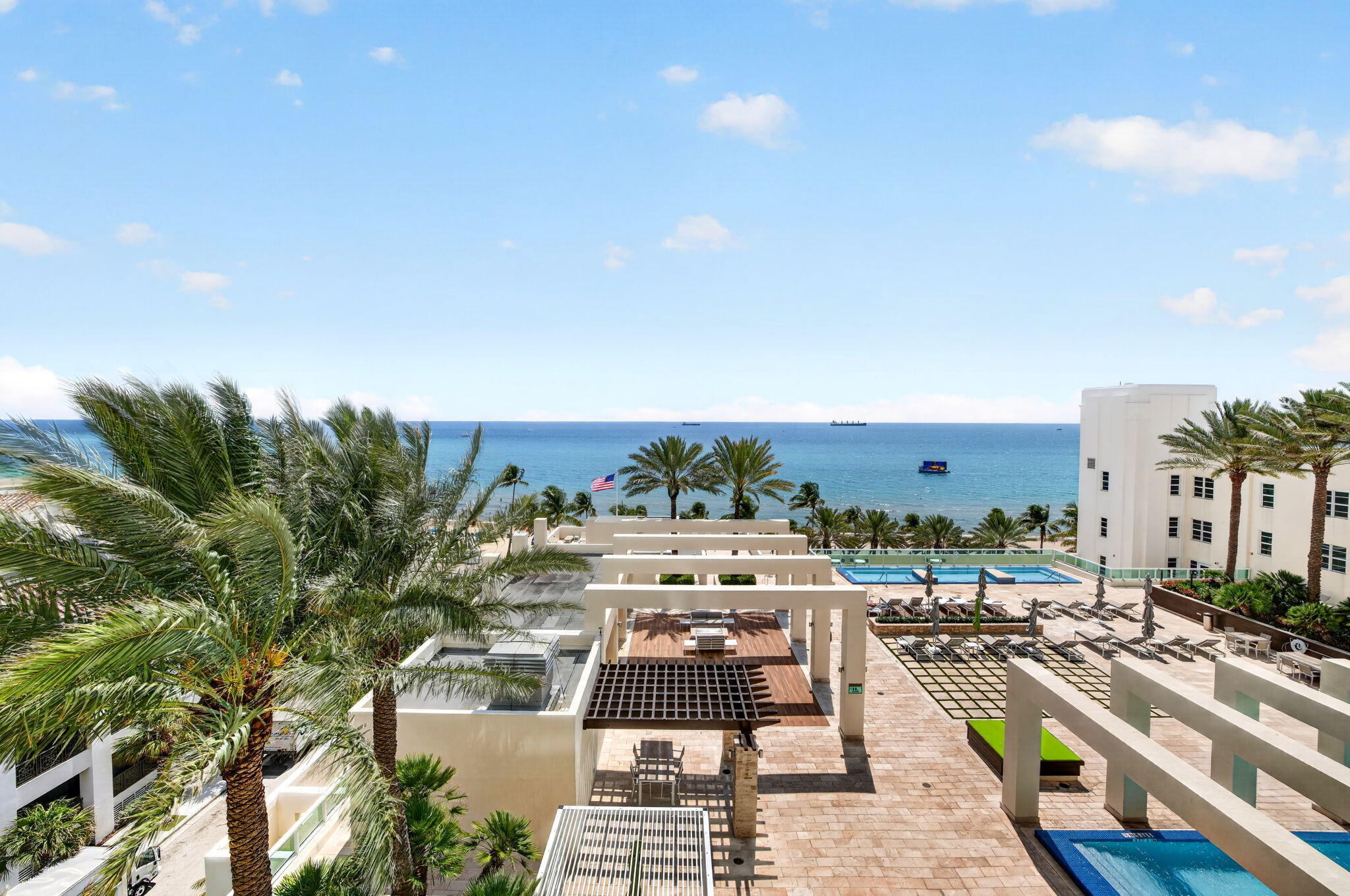 101 S Fort Lauderdale Beach Boulevard Unit: 905